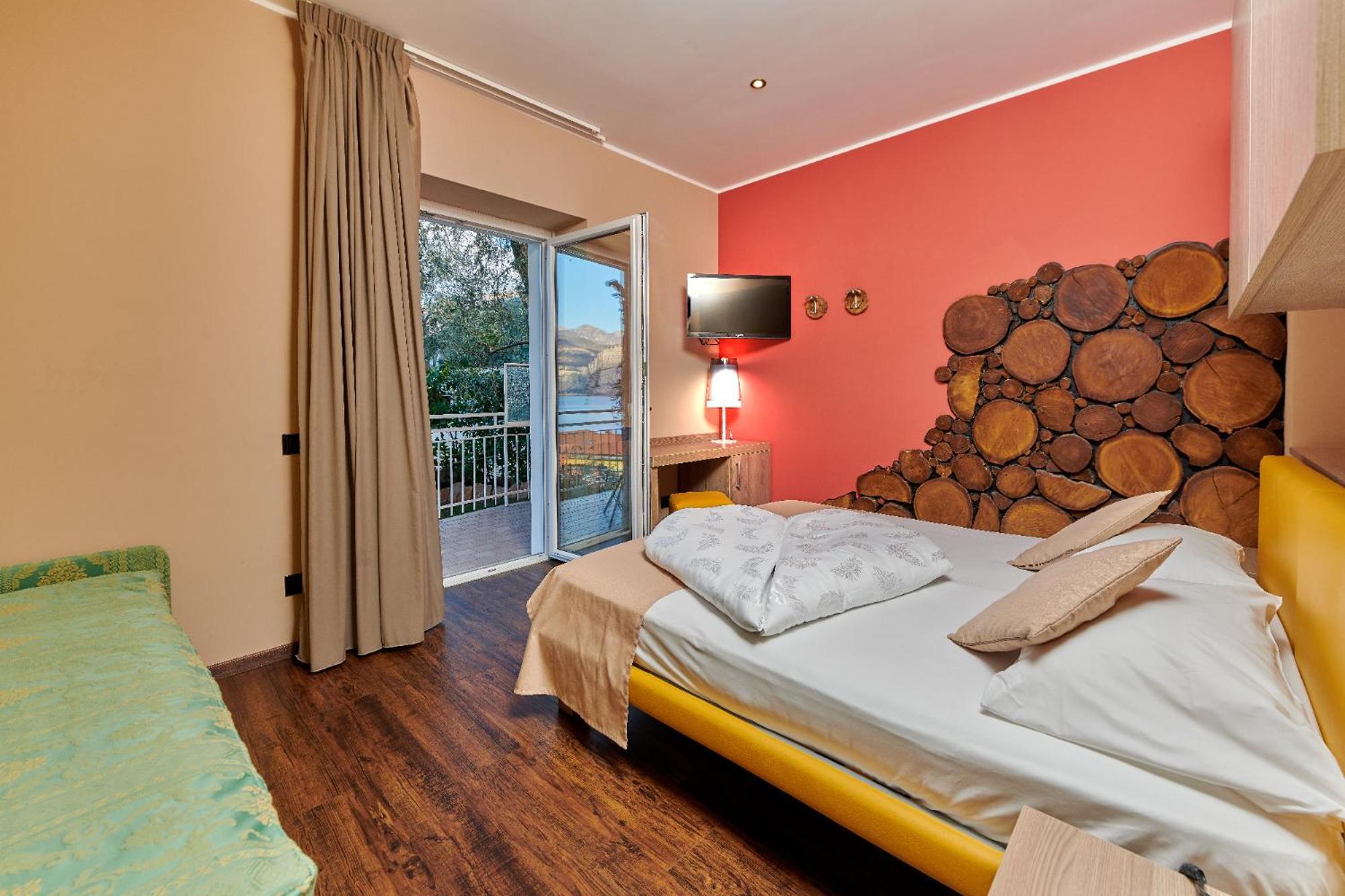 Hotel Eden 3*